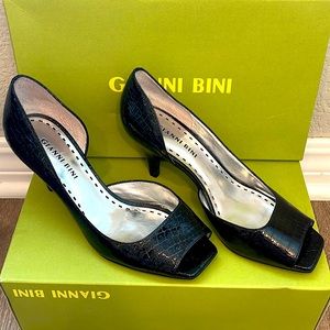Gianni Bini Black Metro Heels